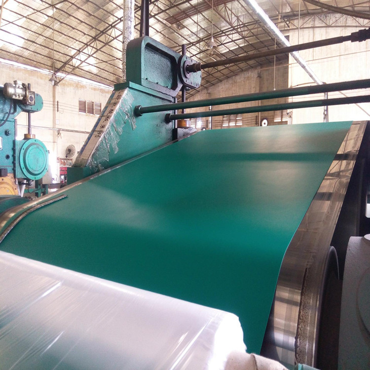 绝缘胶垫材质全解析：安全防护的"隐形铠甲"如何选?