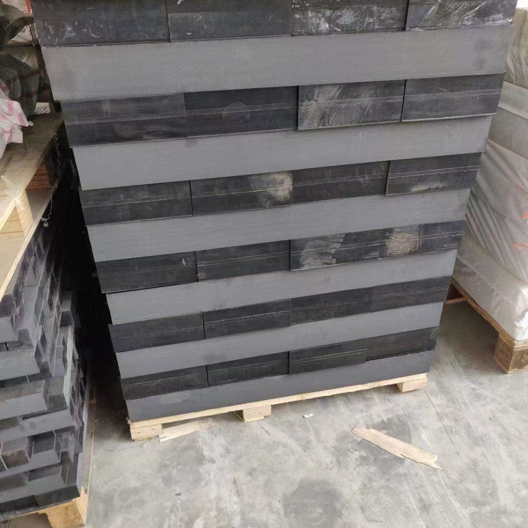 　　绝缘胶垫多少钱一斤?2026最新斤价行情+换算指南，采购不踩坑